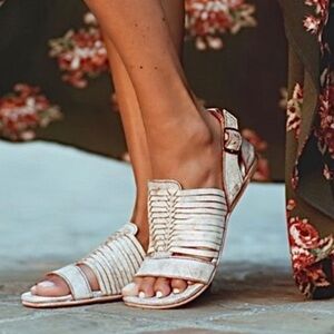 Elegant Cream Sandals